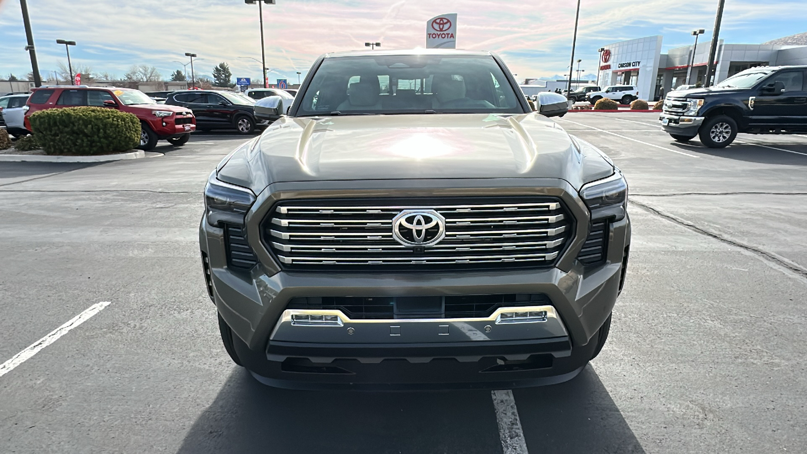 2024 TOYOTA Tacoma Limited 8