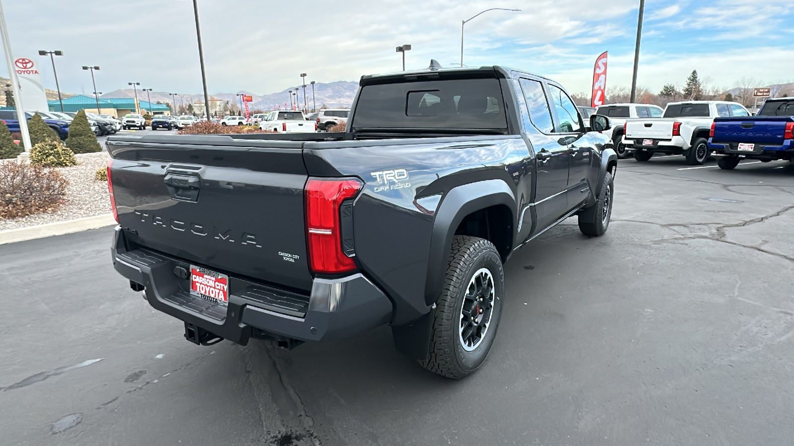 2024 TOYOTA Tacoma TRD Off-Road 3