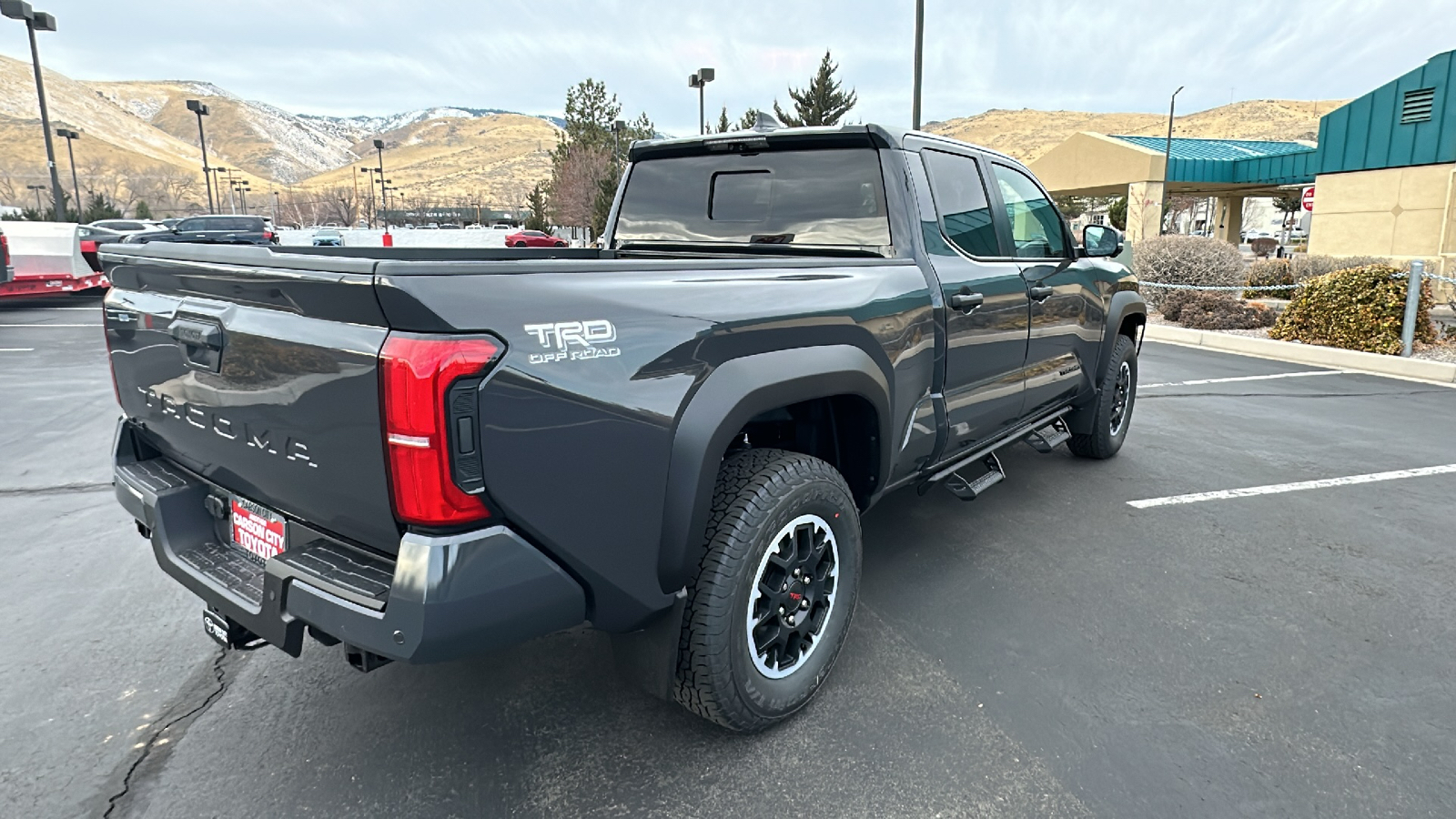 2024 TOYOTA Tacoma TRD Off-Road 3