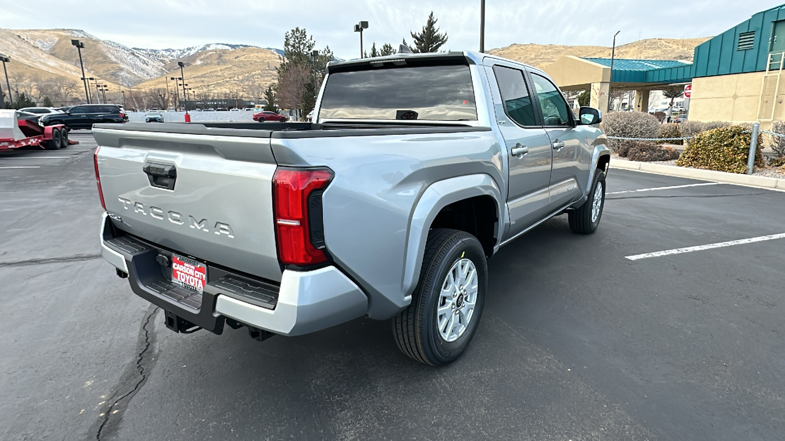 2024 TOYOTA Tacoma SR5 3