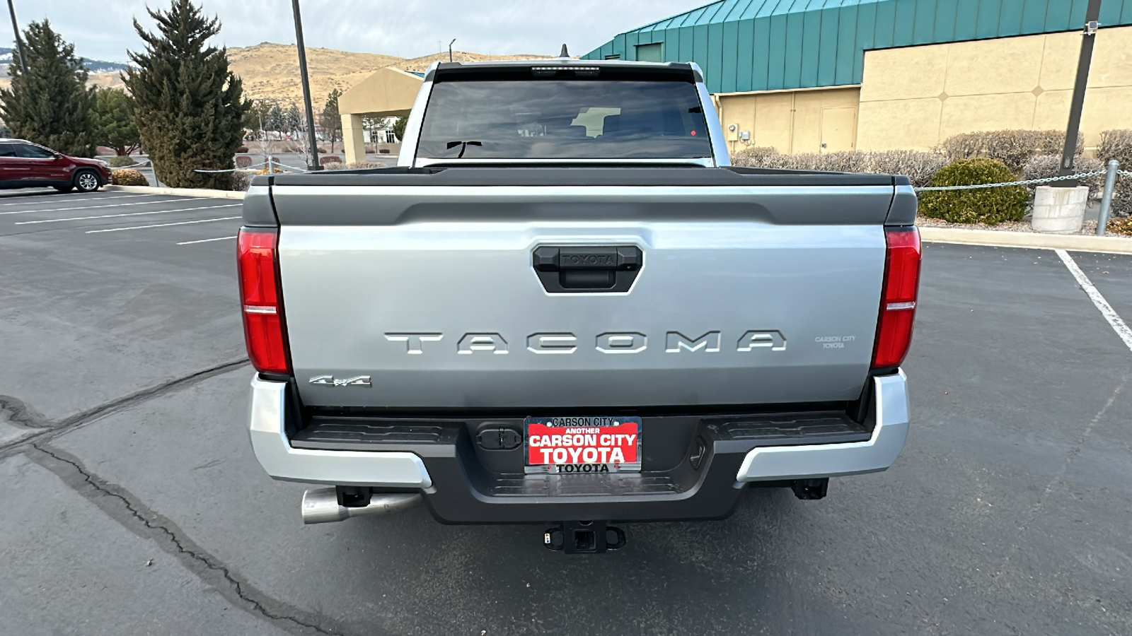 2024 TOYOTA Tacoma SR5 4