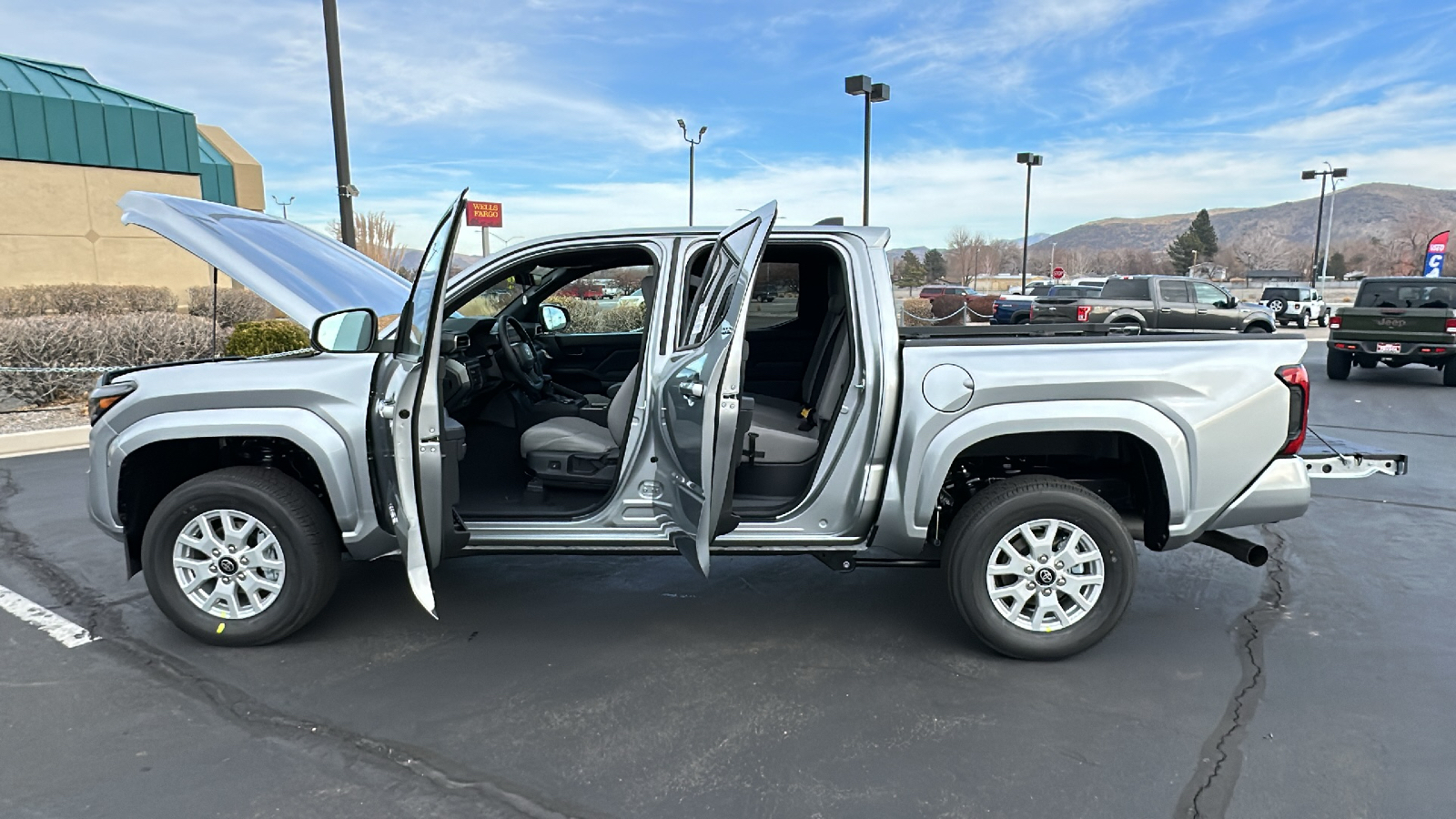 2024 TOYOTA Tacoma SR5 13