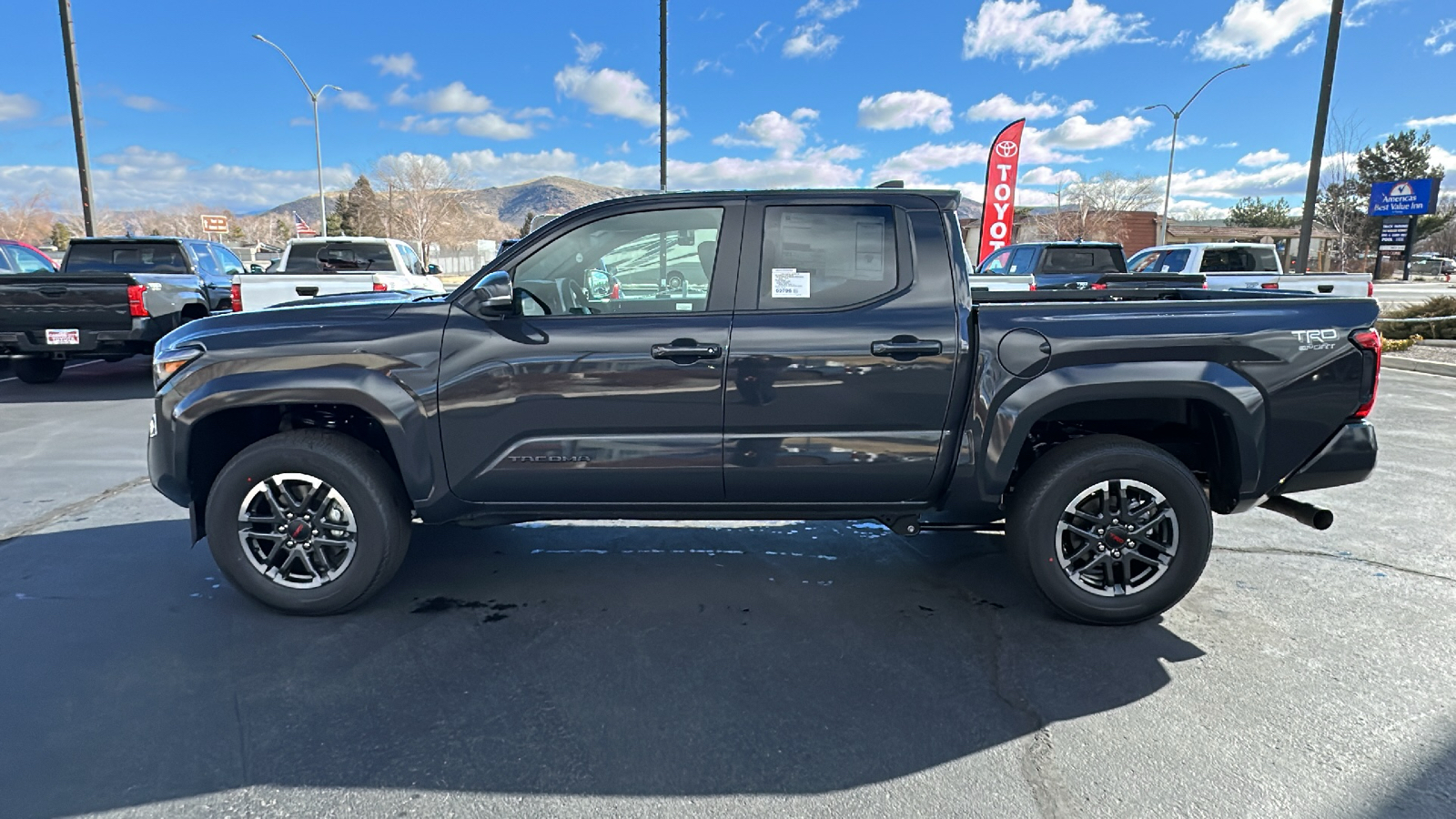 2025 TOYOTA Tacoma TRD Sport 6