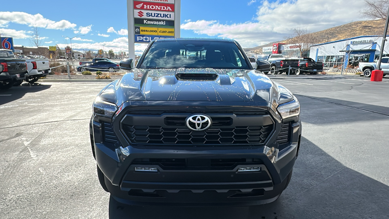 2025 TOYOTA Tacoma TRD Sport 8