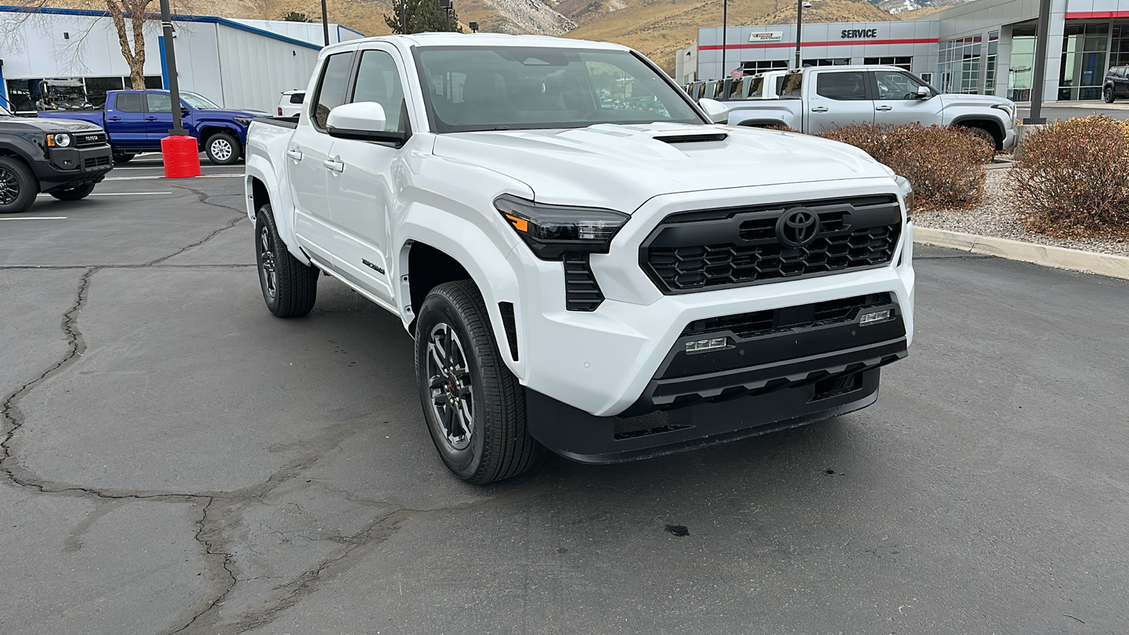 2025 TOYOTA Tacoma TRD Sport 1