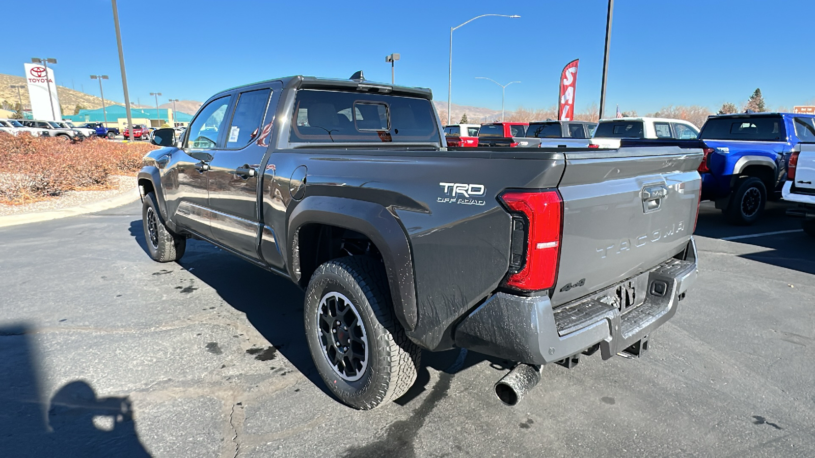 2025 TOYOTA Tacoma TRD Off-Road 5