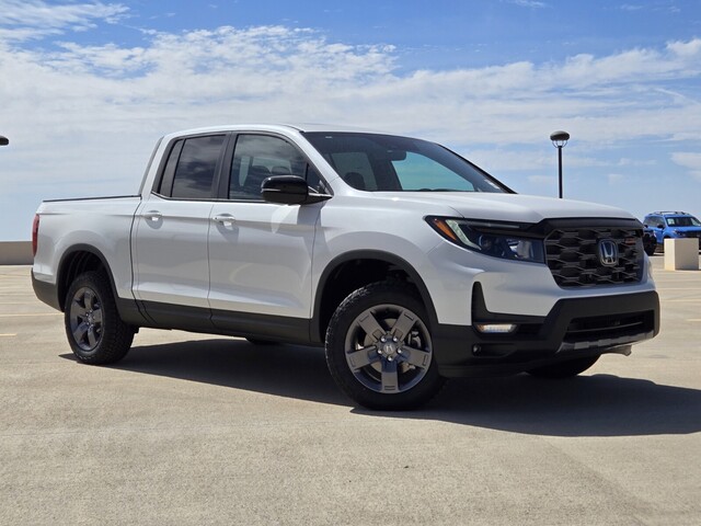 2024 Honda Ridgeline TrailSport 2