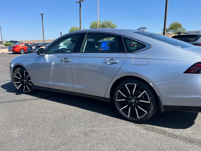 2024 Honda Accord Hybrid Touring 10