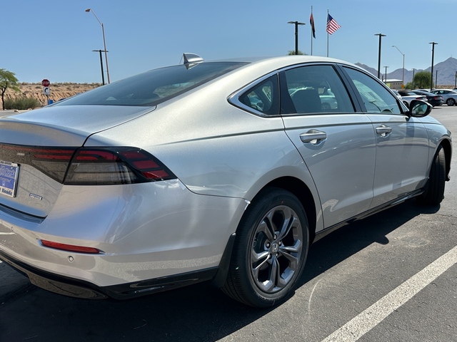 2024 Honda Accord Hybrid EX-L 8