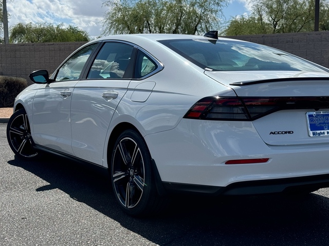 2024 Honda Accord Hybrid Sport 9