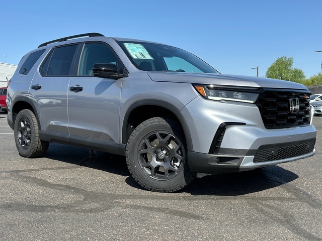 2025 Honda Pilot TrailSport 2