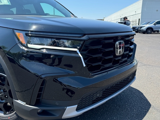 2025 Honda Pilot TrailSport 4