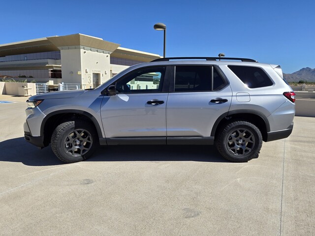 2025 Honda Pilot TrailSport 9