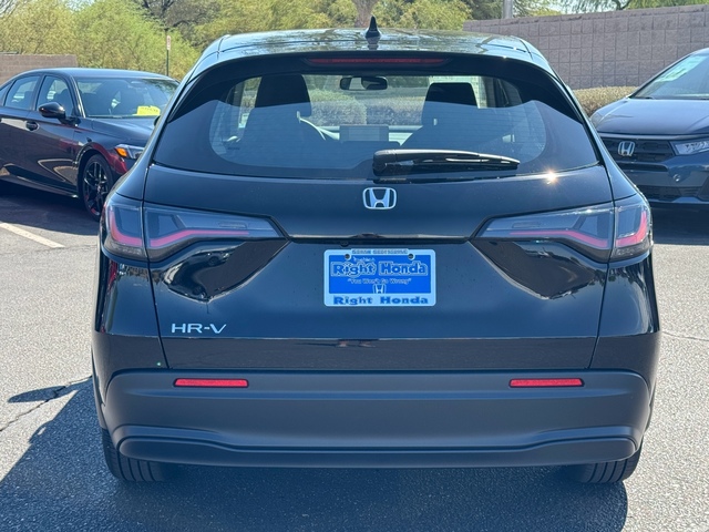 2025 Honda HR-V LX 9