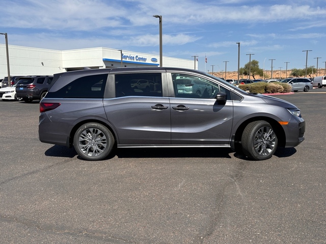 2025 Honda Odyssey Touring 7