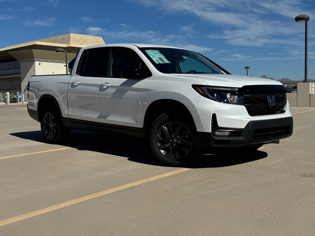 2025 Honda Ridgeline Sport 1