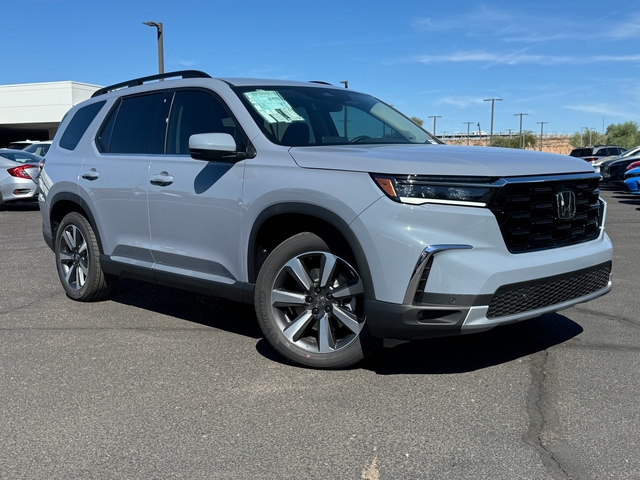 2025 Honda Pilot Touring 1