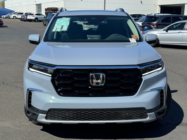 2025 Honda Pilot Touring 3