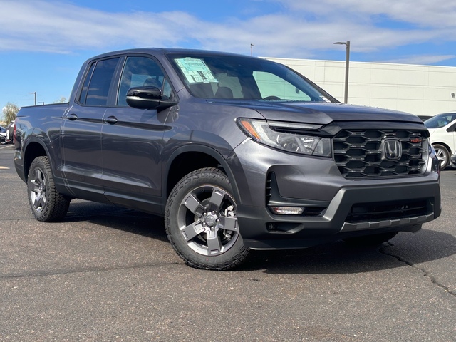 2025 Honda Ridgeline TrailSport 2