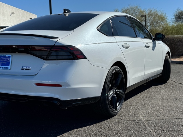 2025 Honda Accord Hybrid Sport-L 8