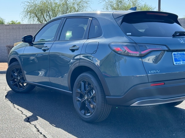 2025 Honda HR-V Sport 10