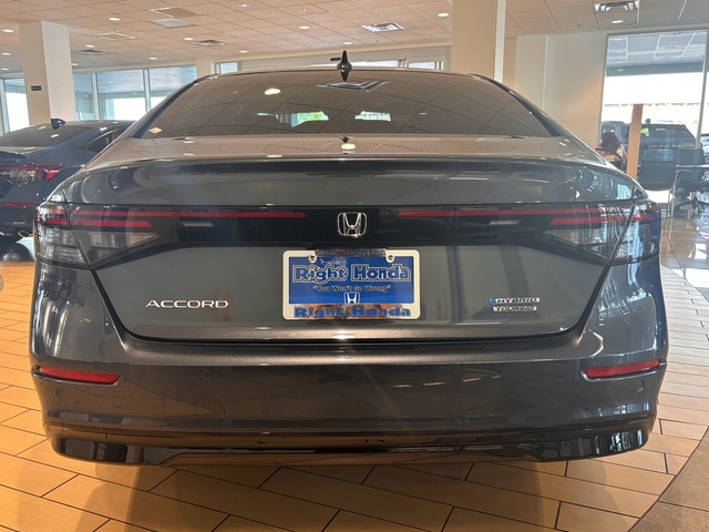 2025 Honda Accord Hybrid Touring 5