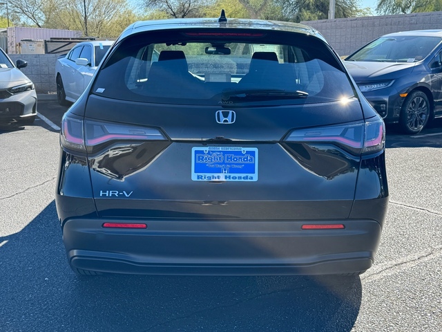 2025 Honda HR-V LX 9