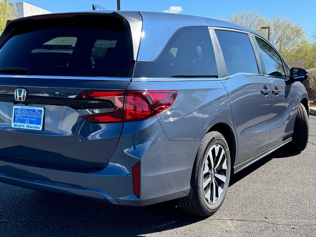 2025 Honda Odyssey EX-L 8