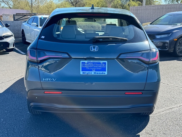 2025 Honda HR-V LX 9