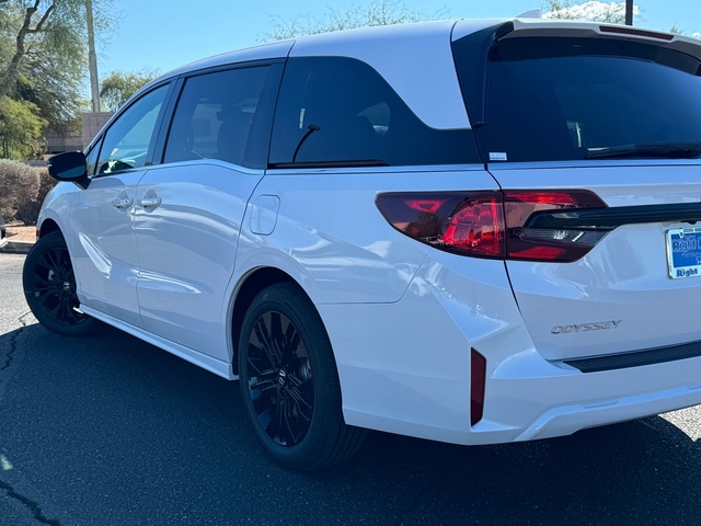 2025 Honda Odyssey Sport-L 9