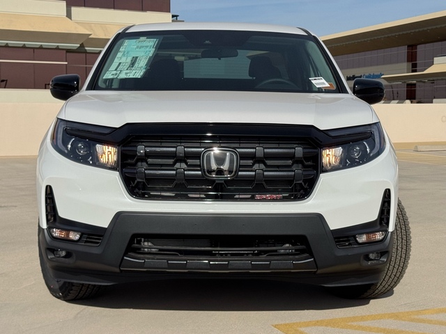 2025 Honda Ridgeline Sport 3