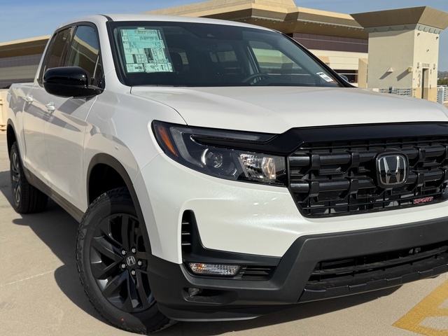 2025 Honda Ridgeline Sport 5