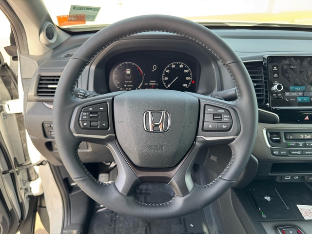 2025 Honda Ridgeline Sport 17