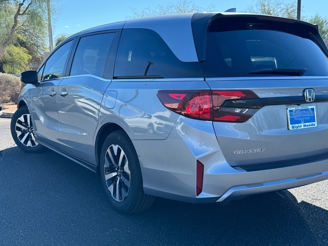 2025 Honda Odyssey EX-L 10