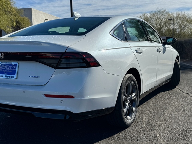 2025 Honda Accord Hybrid EX-L 8