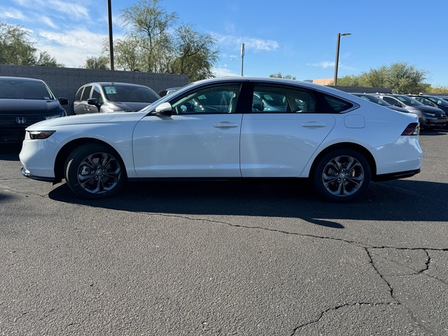 2025 Honda Accord Hybrid EX-L 11