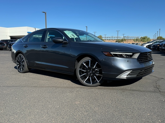 2025 Honda Accord Hybrid Touring 2