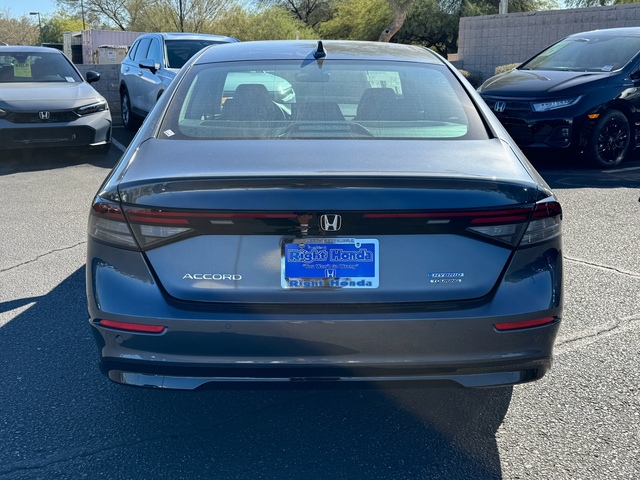 2025 Honda Accord Hybrid Touring 9