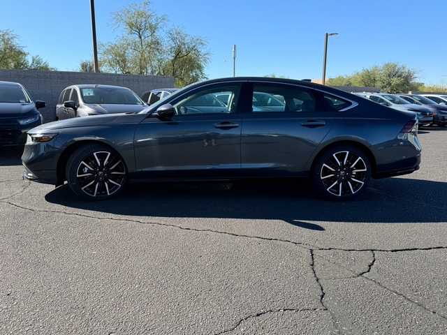 2025 Honda Accord Hybrid Touring 11