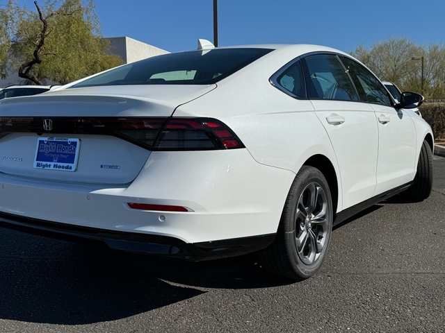 2025 Honda Accord Hybrid EX-L 8