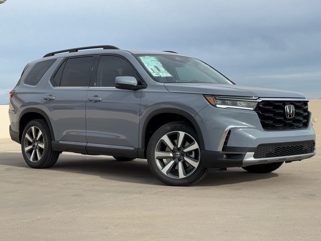 2025 Honda Pilot Touring 2