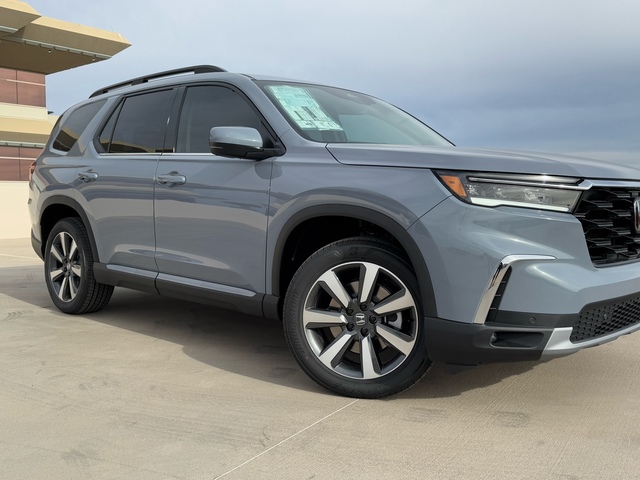 2025 Honda Pilot Touring 4