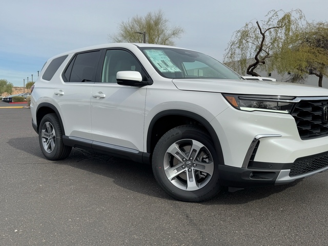 2025 Honda Pilot EX-L 4