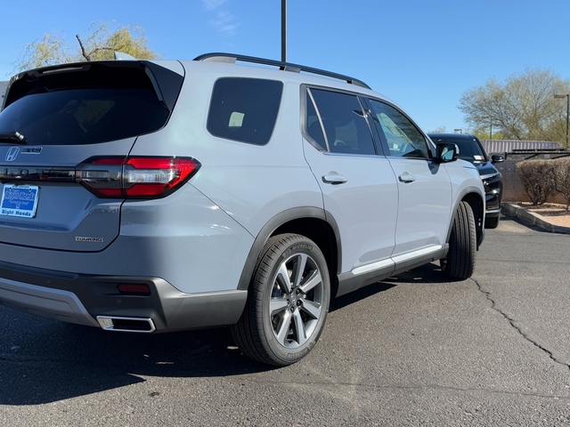 2025 Honda Pilot Touring 6