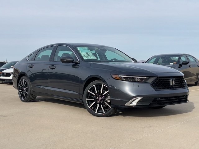 2025 Honda Accord Hybrid Touring 1