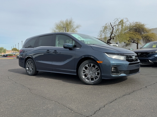 2025 Honda Odyssey Touring 2