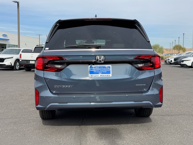 2025 Honda Odyssey Touring 8