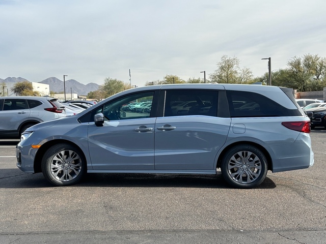 2025 Honda Odyssey Touring 9