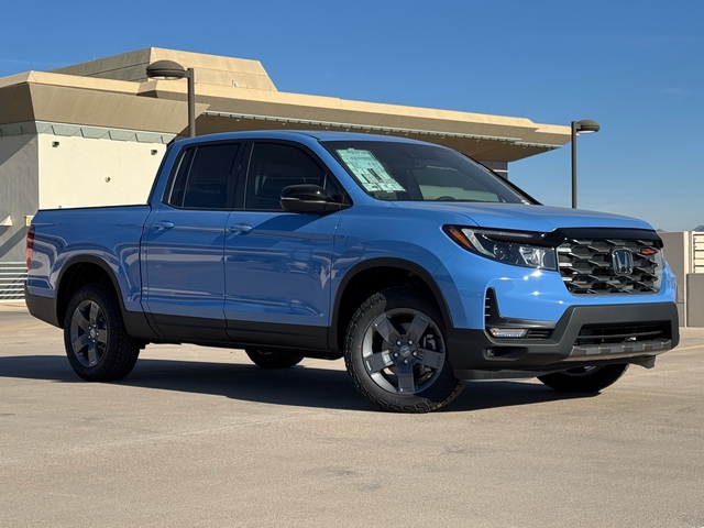 2025 Honda Ridgeline TrailSport 2