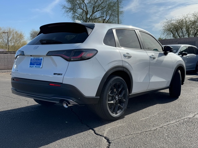 2025 Honda HR-V  7